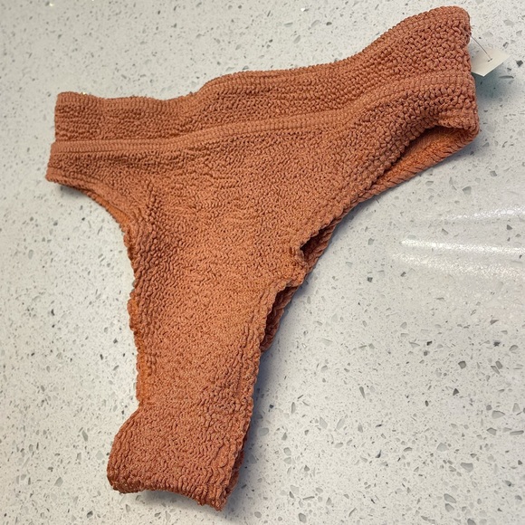 BOUND BY BOND-EYE The Savannah Bikini Bottoms in Bronzed up - Picture 7 of 7